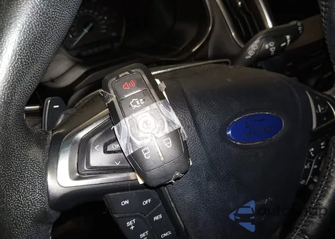 2016 Ford Edge Titanium z USA, uszkodzony, nr VIN 2FMPK4K81GBB23751